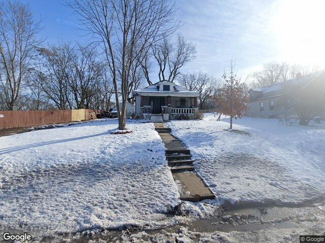 1703 s claremont ave, independence,  MO 64052