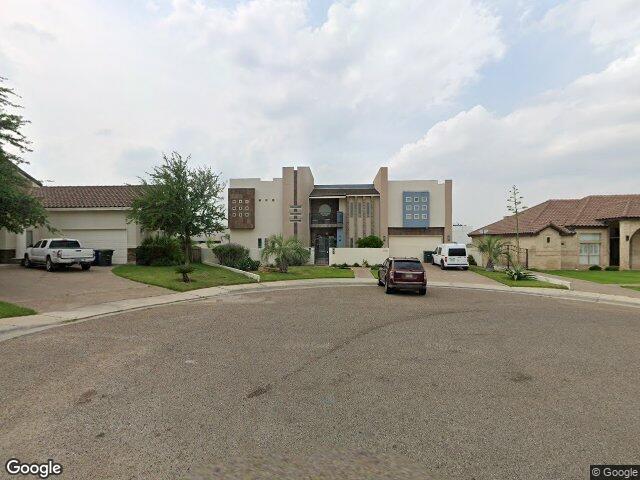 2906 chaucer dr, laredo,  TX 78041