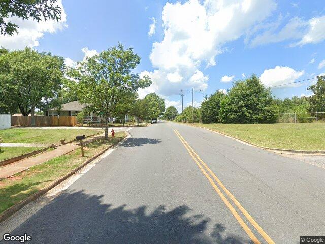 sixth avenue, thomaston,  GA 30286