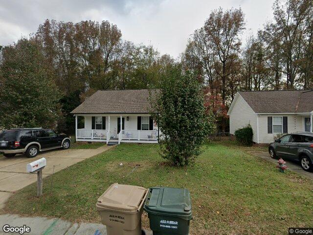1265 grovewood dr, clayton,  NC 27520