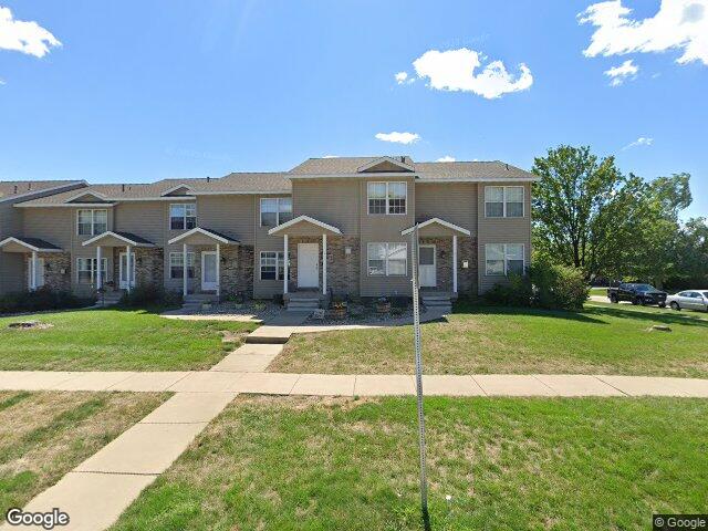 975 33rd ave, marion,  IA 52302