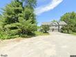 25 sunrise dr, south paris,  ME 04281