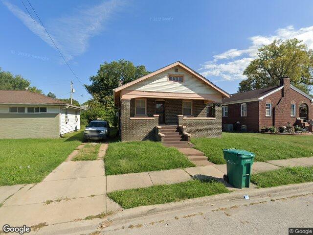 636 post pl, east saint louis,  IL 62203