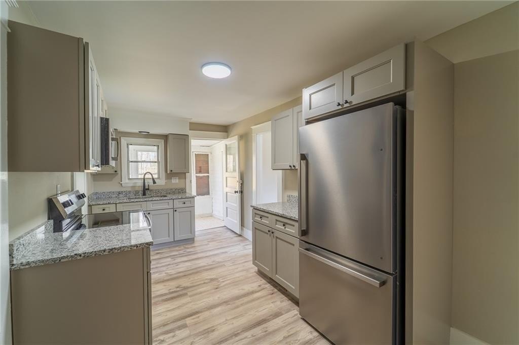 40 lima st, warwick,  RI 02889