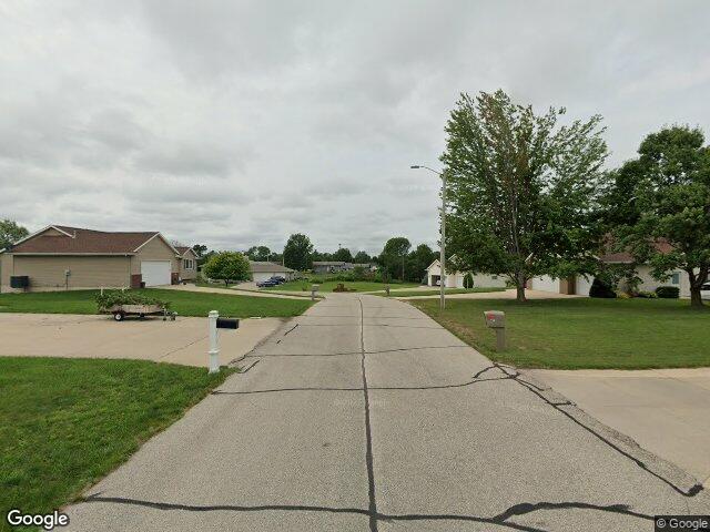 lot 10 kervin court, robins,  IA 52328