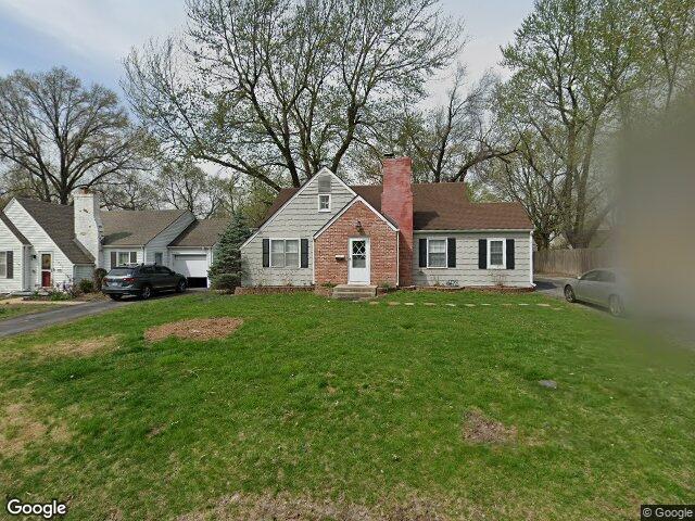 7918 belleview ave, kansas city,  MO 64114
