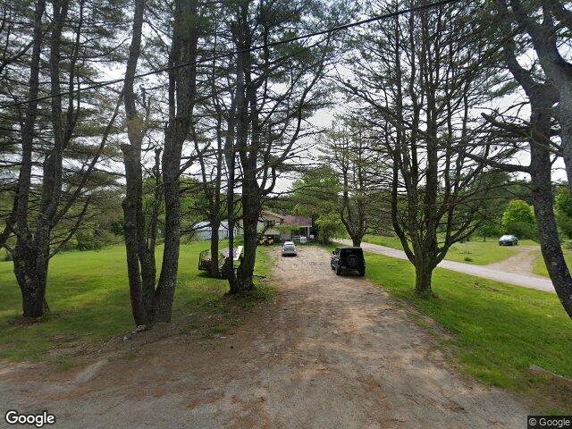 852 river rd, dresden,  ME 04342