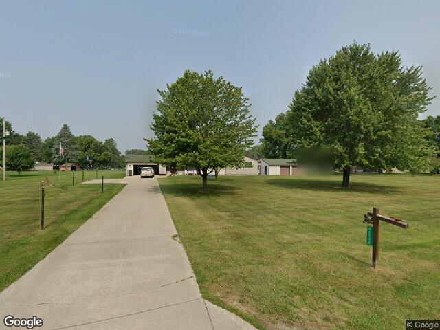 46144 lakeview dr, decatur,  MI 49045