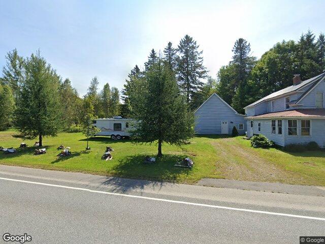 34 elm st, guilford,  ME 04443