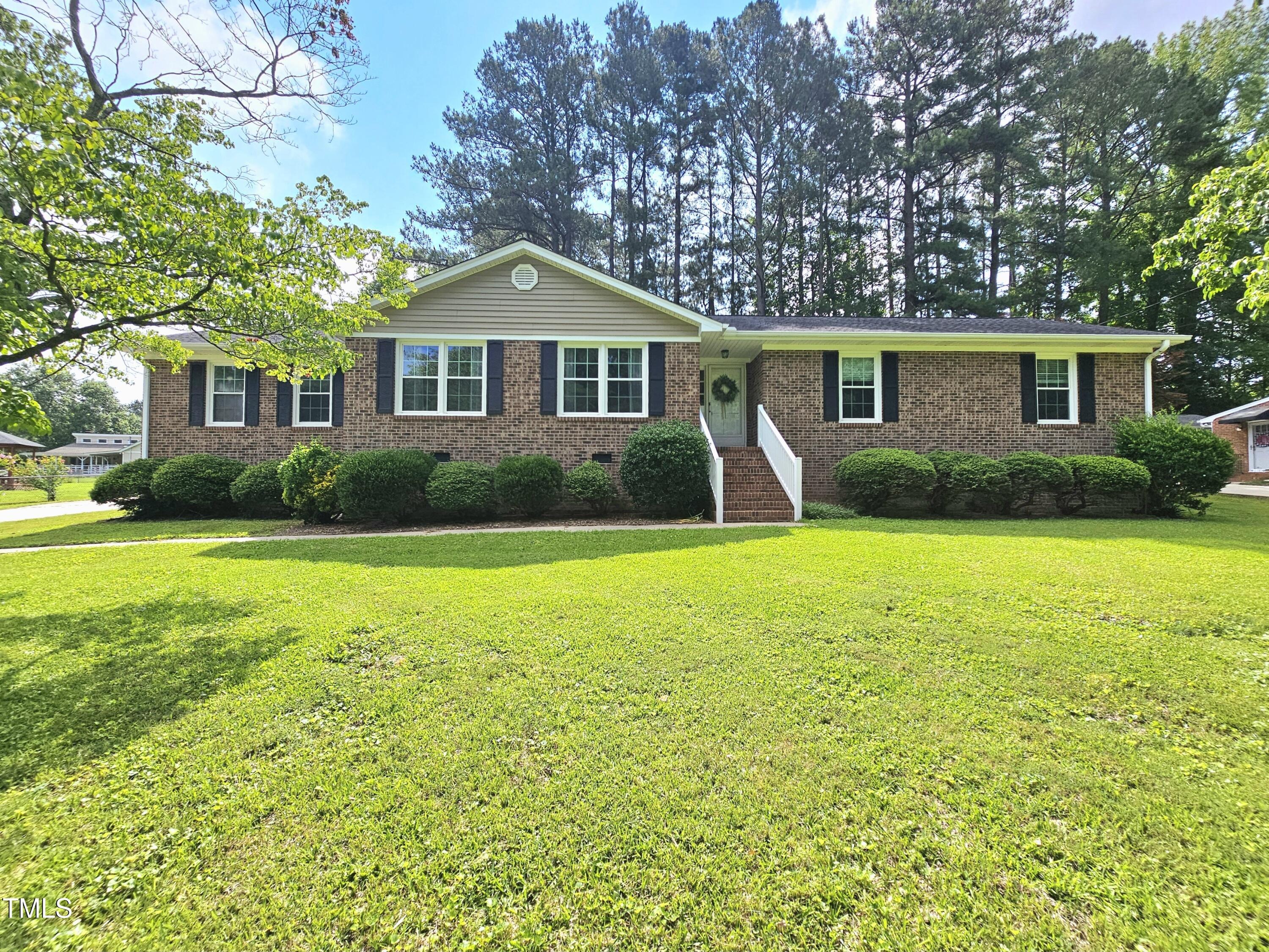 112 saddletree rd, oxford,  NC 27565