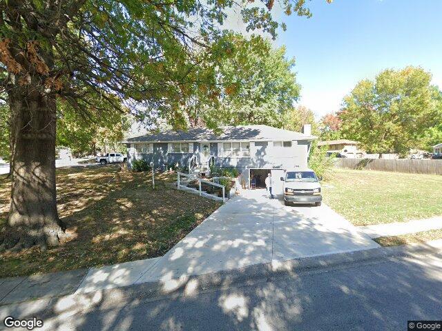 7401 n central st, kansas city,  MO 64118