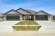 3804 bluebird dr sw, cedar rapids,  IA 52404