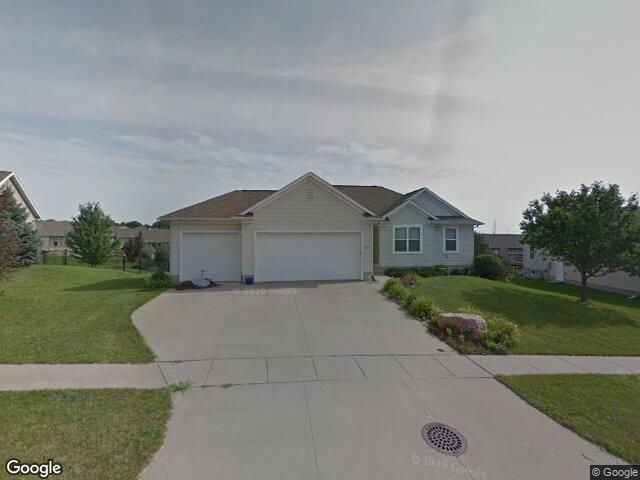 2810 bullis dr, marion,  IA 52302