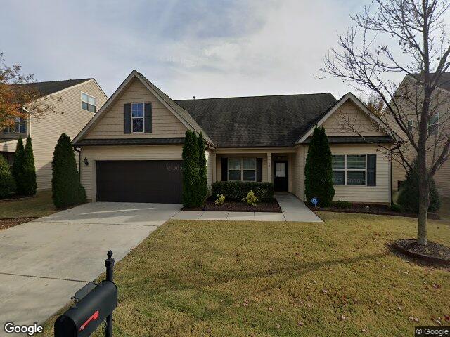 82 kenilworth st, clayton,  NC 27527