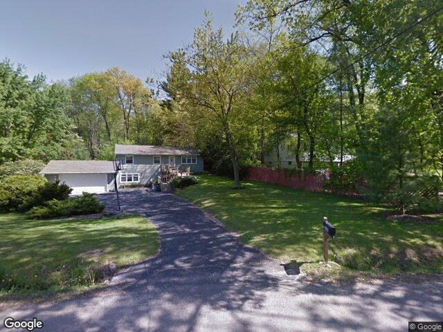 1423 highwood dr nw, cedar rapids,  IA 52405