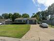 8205 e 86th ter, raytown,  MO 64138