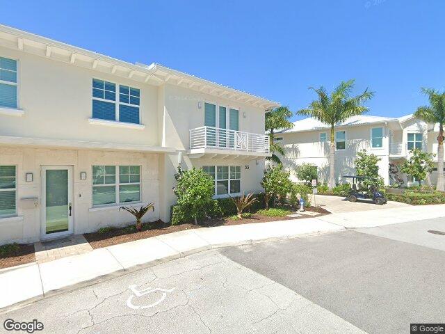 53 se seminole street unit 2b
                                ,Unit Unit 2B, stuart,  FL 34994