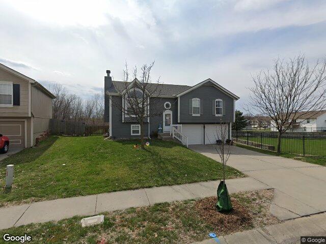10636 n holmes st, kansas city,  MO 64155