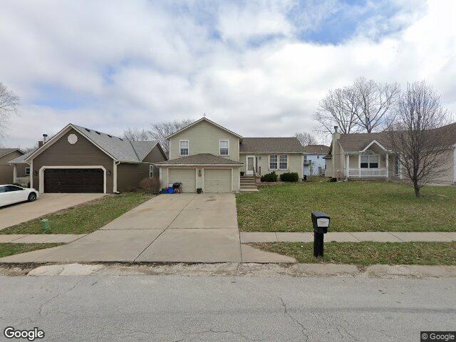 11221 n wyandotte st, kansas city,  MO 64155