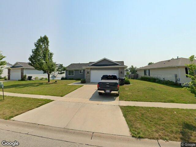 1007 wolf dr nw, cedar rapids,  IA 52405