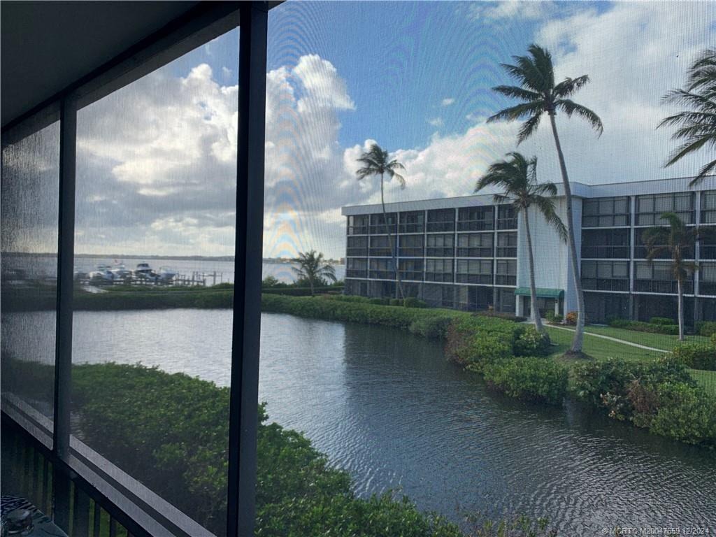3792 ne ocean blvd
                                ,Unit 207S, jensen beach,  FL 34957