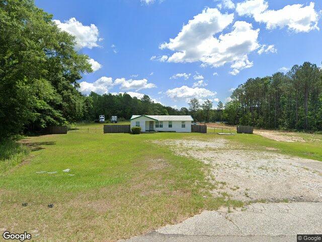 2080 n us highway 231, ozark,  AL 36360
