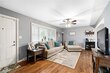 11402 elmwood ave, kansas city,  MO 64137