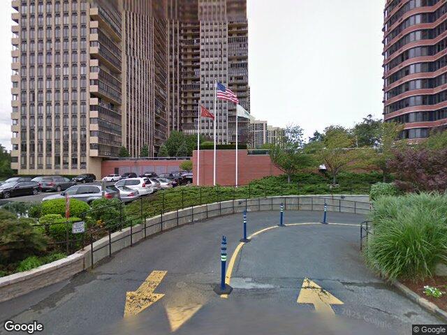 100 carlyle drive 9as, cliffside park,  NJ 07010