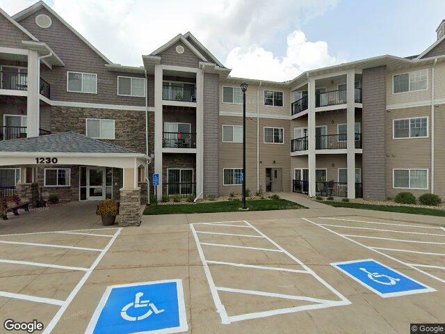 1230 english ln ne, cedar rapids,  IA 52402