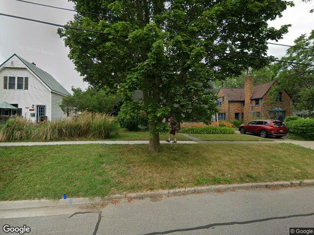 558 kalamazoo st, south haven,  MI 49090