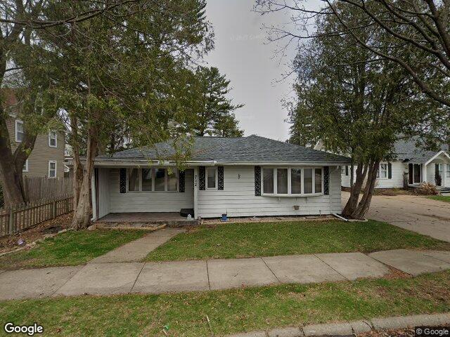 712 dekalb st, wausau,  WI 54403