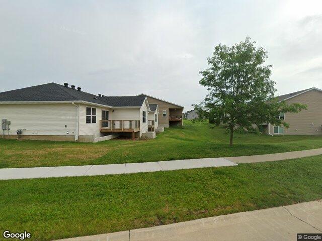 7080 waterview dr sw, cedar rapids,  IA 52404
