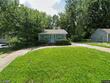 9421 e 67th ter, raytown,  MO 64133