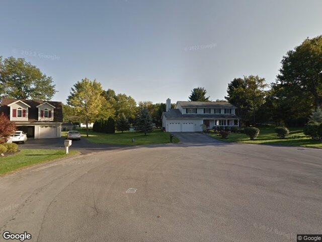 504 spring blossom ln, schenectady,  NY 12306