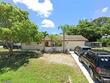 2184 se washington st n, stuart,  FL 34997