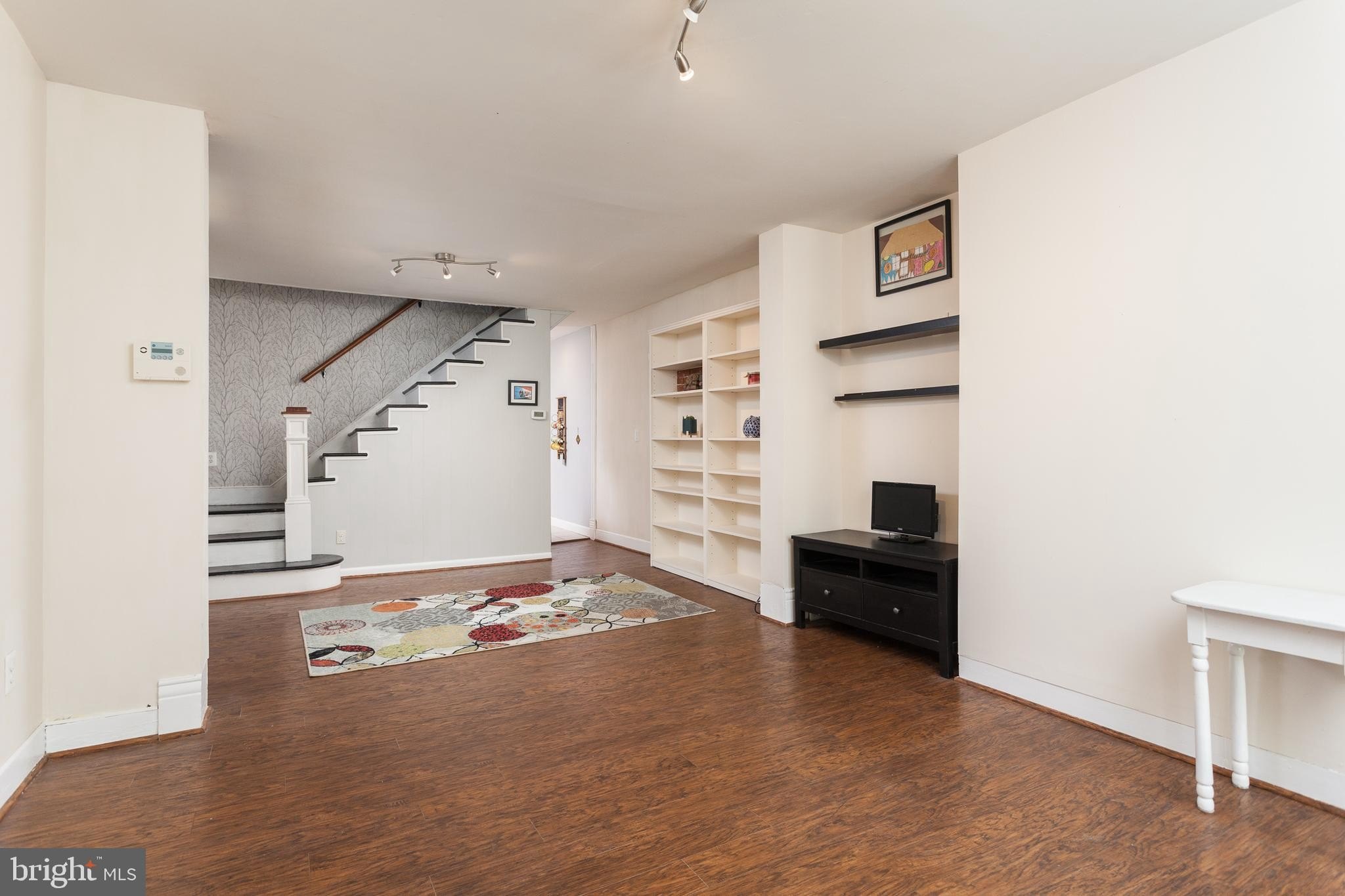 1024 union ave, baltimore,  MD 21211