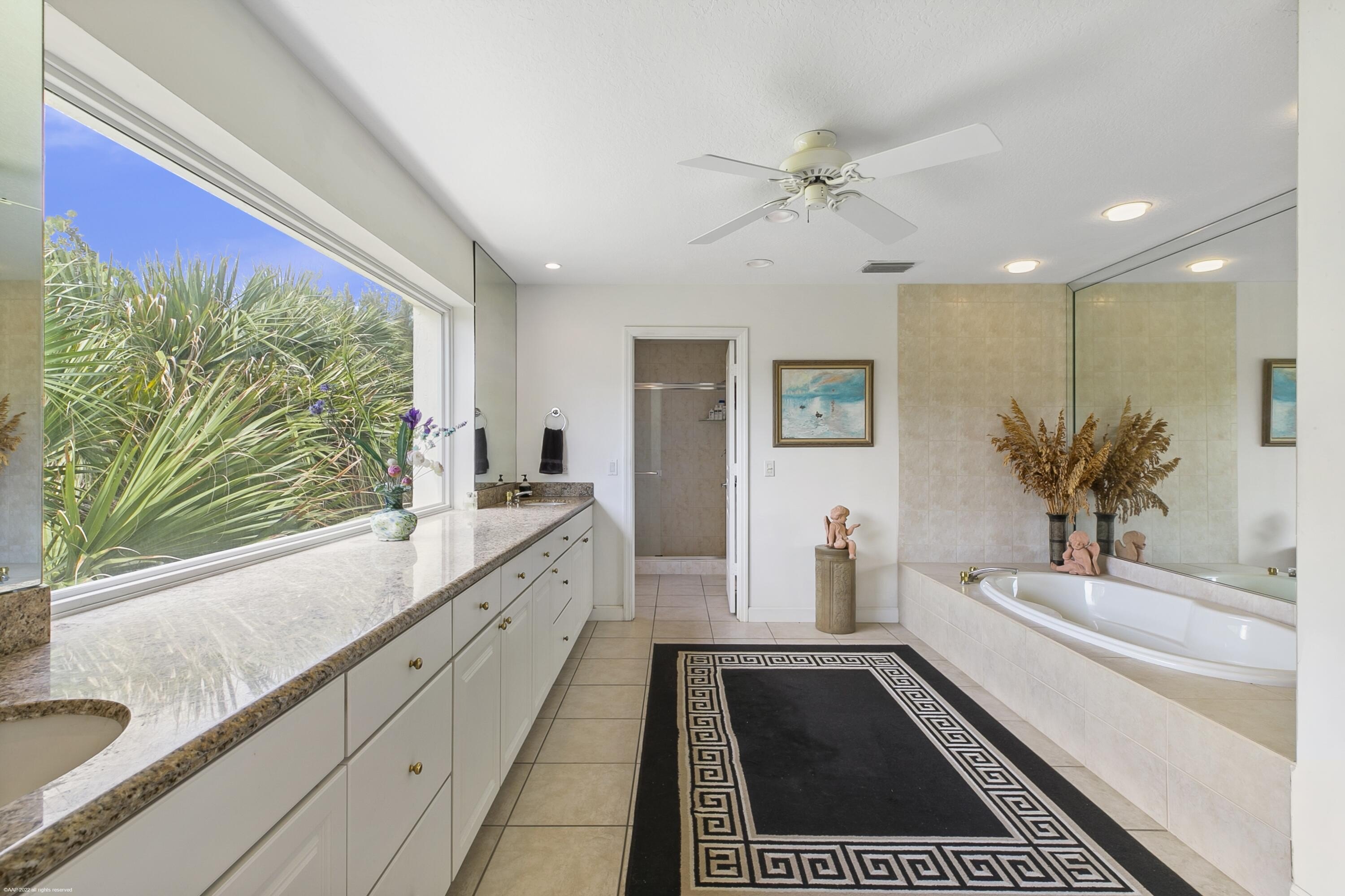 116 n beach rd, hobe sound,  FL 33455