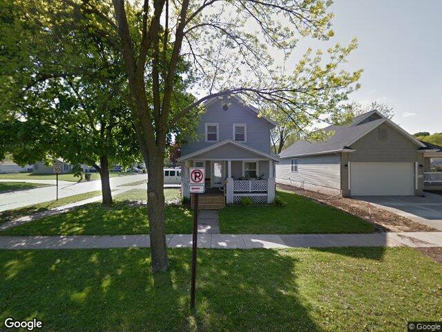 1600 8th st nw, cedar rapids,  IA 52405