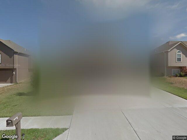 8102 ne 110th ter, kansas city,  MO 64157