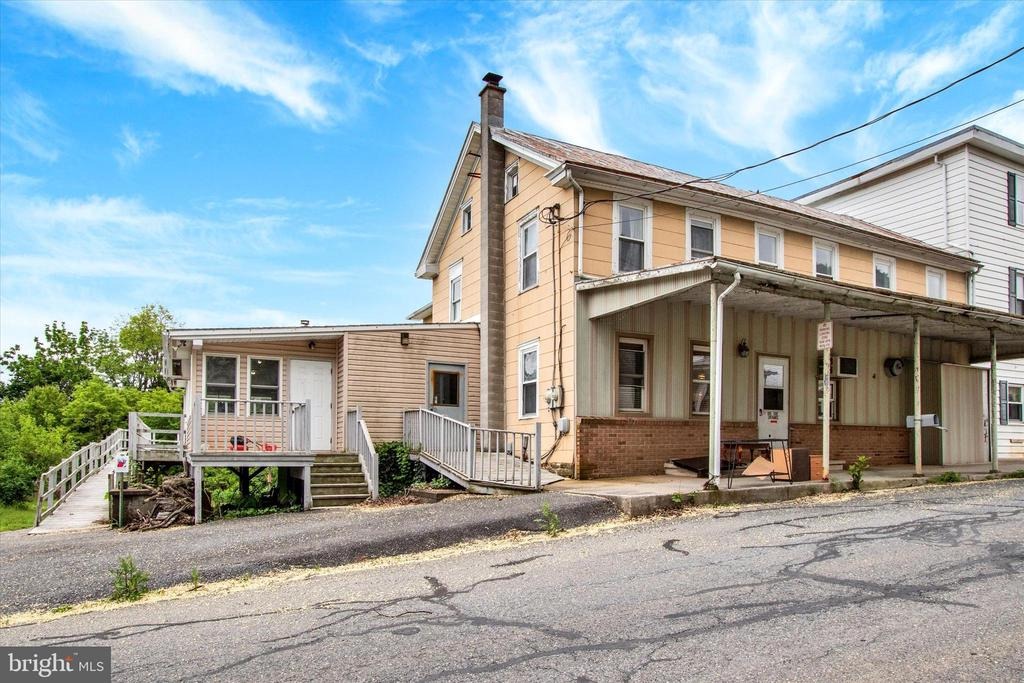 166 tulpehocken st, bernville,  PA 19506