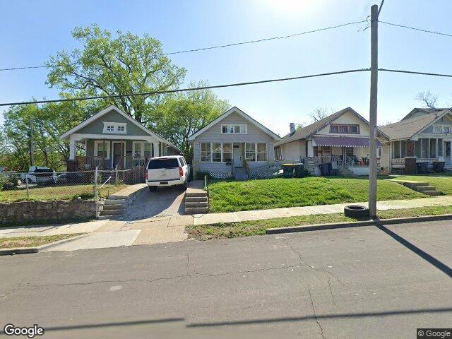 3117 jackson ave, kansas city,  MO 64128