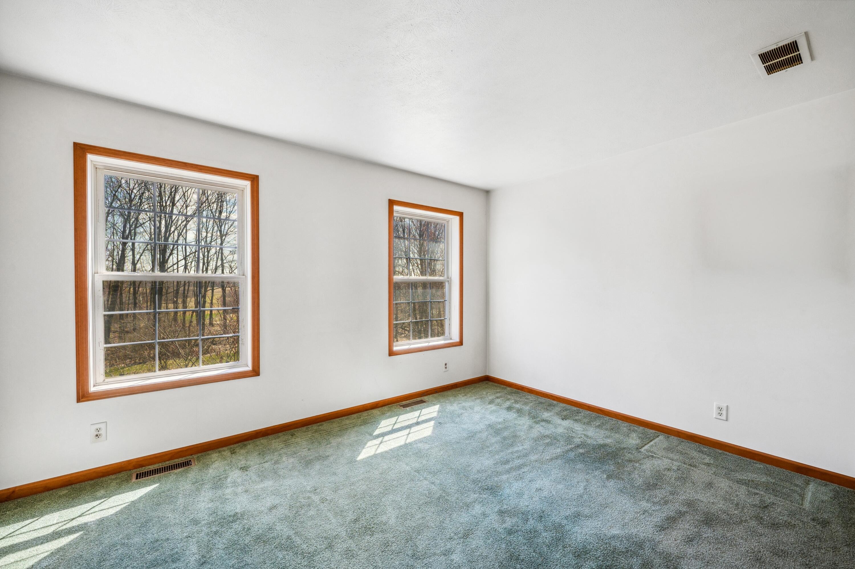 57480 72nd ave, hartford,  MI 49057
