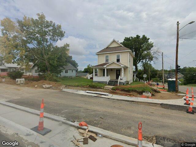 1828 mount vernon rd se, cedar rapids,  IA 52403