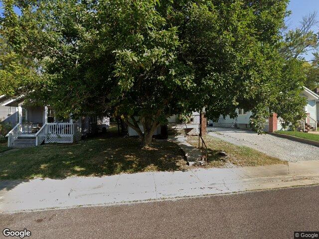 107 4th ave, columbia,  MO 65203