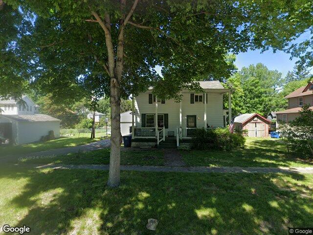 607 2nd st nw, mount vernon,  IA 52314