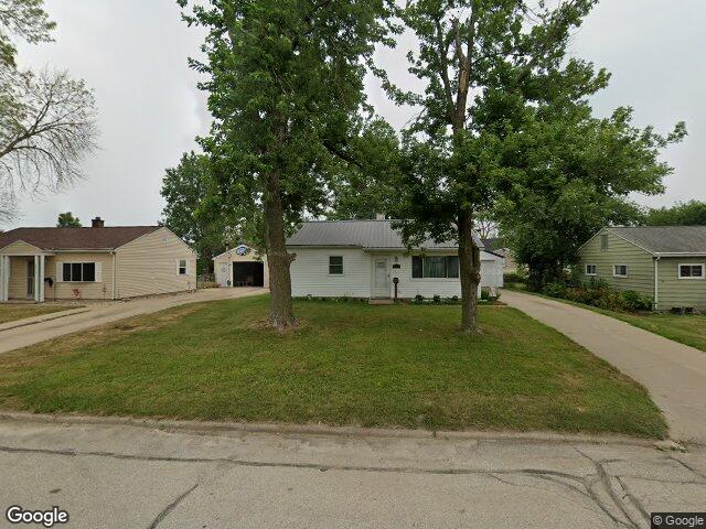 2521 wisconsin st sw, cedar rapids,  IA 52404