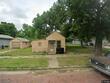 525 charles st, salina,  KS 67401