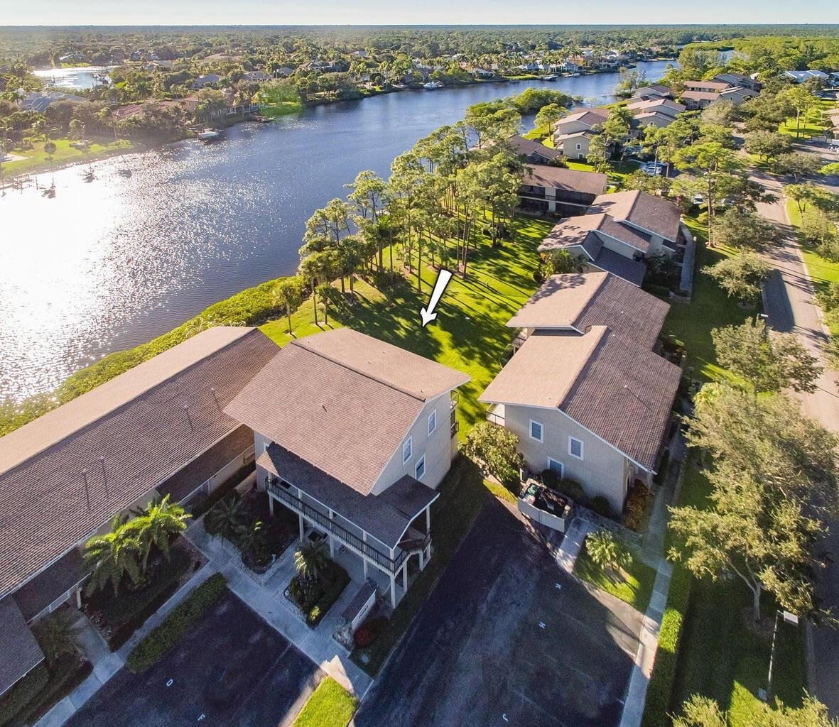 9230 se riverfront ter
                                ,Unit G, jupiter,  FL 33469