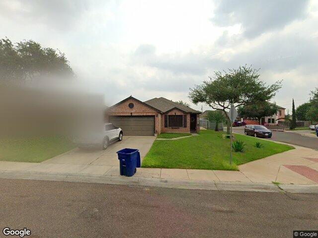 101 jacales ct, laredo,  TX 78045