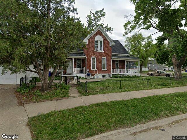 1403 c st sw, cedar rapids,  IA 52404